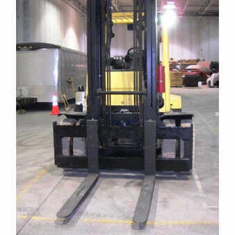Propane Forklifts 2011  Hyster h155ft (4)