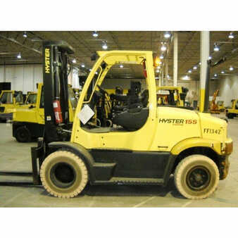 Propane Forklifts 2011  Hyster h155ft (2)