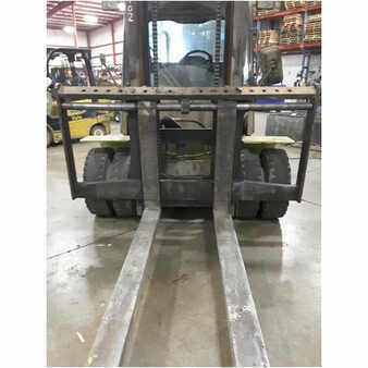Diesel Forklifts 2015  Clark c70d (3)