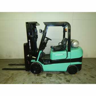 Propane Forklifts 2001  Mitsubishi fgc30k (7)