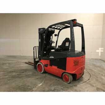 Eléctrica de 4 ruedas 2007  Linde e30c (5)