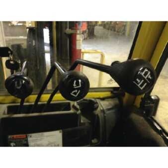 Propane Forklifts 2011  Hyster h60ft (6)