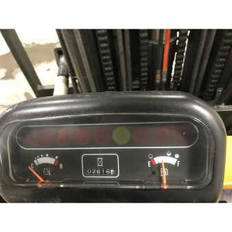 Carretilla elevadora diésel 2012  CAT Lift Trucks fd70e (8)