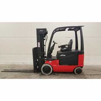 Eléctrica de 4 ruedas 2007  Linde e30c (1)