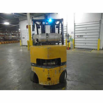 Carretilla elevadora GLP 2008  Yale glc100vx (2)