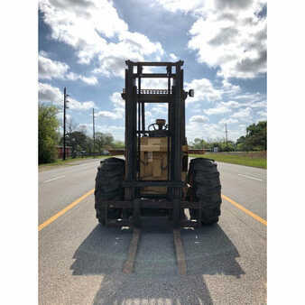 Rough Terrain Forklifts 2011  Mastercraft  (5)