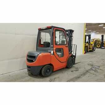 Diesel Forklifts 2014  Cobra  (6)