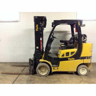 Carretilla elevadora GLP 2012  Yale glc100vx (1)