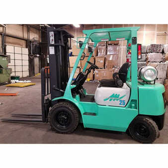 Propane Forklifts 1998  Mitsubishi fg25 (1)