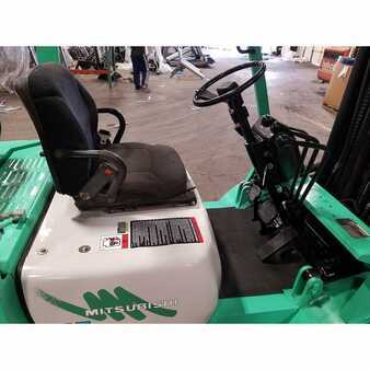 Propane Forklifts 1998  Mitsubishi fg25 (5)
