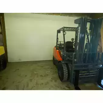 Propane Forklifts 2008  Doosan g45s-5 (5)