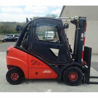 Carretilla elevadora diésel 2011  Linde h25d (3)