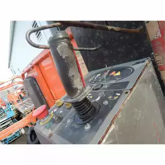 Rough Terrain Forklifts 2005  JLG 260mrt (10)
