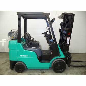 Propane Forklifts 2006  Mitsubishi fgc25n (2)