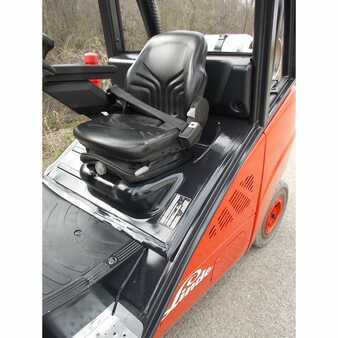 Carretilla elevadora GLP 2009  Linde h30t (7)