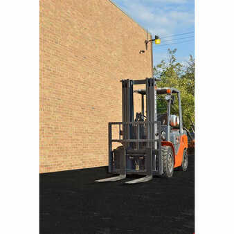 Propane Forklifts 2014  Cobra cbr-fg35 (4)