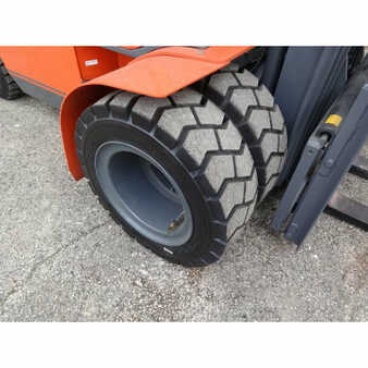 Diesel Forklifts 2016  Cobra cbr (12)