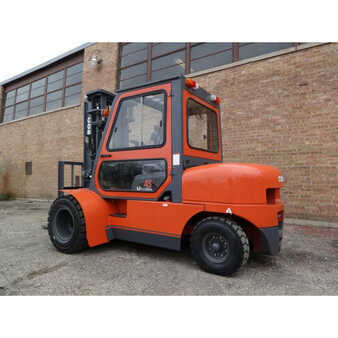Diesel Forklifts 2016  Cobra cbr (3)