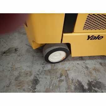 Carretilla elevadora GLP 2005  Yale glc100mj (10)