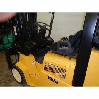 Carretilla elevadora GLP 2005  Yale glc100mj (4)