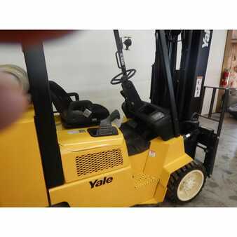 Carretilla elevadora GLP 2005  Yale glc100mj (5)