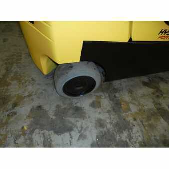 Propane Forklifts 2007  Hyster s120ft (9)