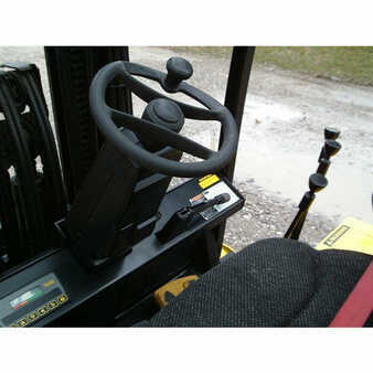 4 Wheels 2007  Yale erc120 (6)