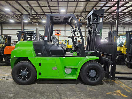 Diesel Forklifts 2024  Viper FD70 (1) 