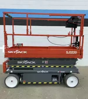 4-Wheel Electric 2021  Skyjack sj3220 (2)