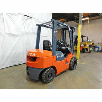 Diesel Forklifts 2005  Toyota 7fdu25 (6)