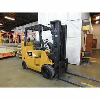 Carretilla elevadora GLP 2006  CAT Lift Trucks gc40k (5)