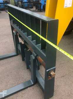 Manipulador fijo 2015  Gehl rs8-42 (13)