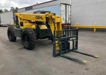Manipulador fijo 2015  Gehl rs8-42 (2)