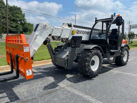 Manipulador fijo 2021  Snorkel sr1054 (2)