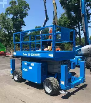 Montacargas Todo Terreno 2013  Genie gs3369rt (5)