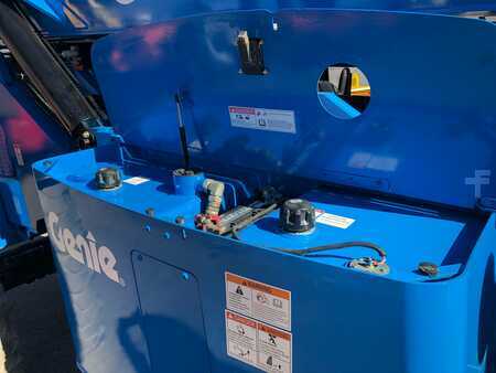 Manipulador fijo 2015  Genie gth1056 (8)