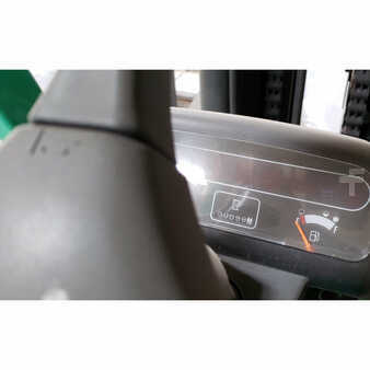 Propane Forklifts 2002  Mitsubishi fgc70k (4)