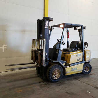 Propane Forklifts - Yale glp050 (4)