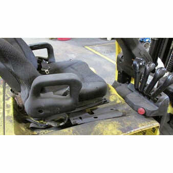 4 Wheels 2010  Hyster j40xnt (5)