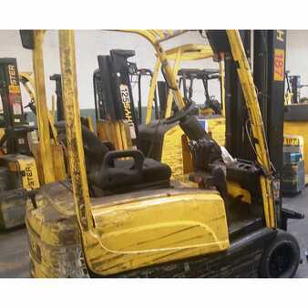 4 Wheels 2010  Hyster j40xnt (7)
