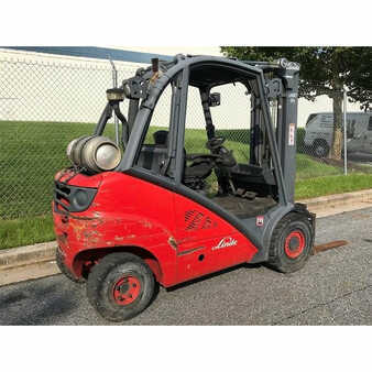 Carretilla elevadora GLP 2008  Linde h30t (3)