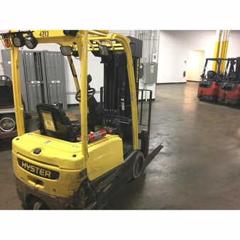 4 Wheels 2011  Hyster j30xnt (3)