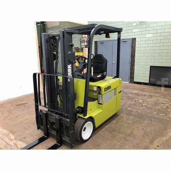 4 Wheels 2013  Clark tmx20 (1)