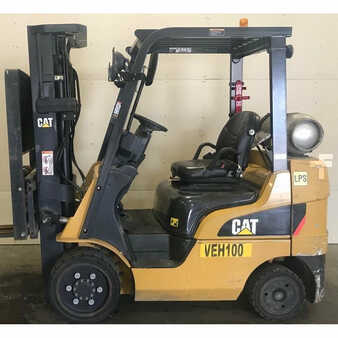 Propane Forklifts 2007  CAT Lift Trucks c5000 (1)