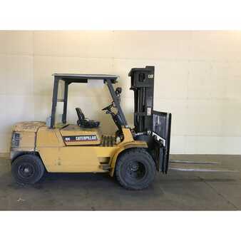 Diesel Forklifts 2004  CAT Lift Trucks  (1)