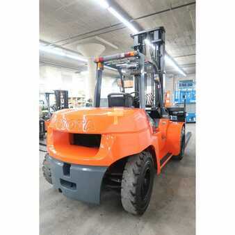 Diesel Forklifts 2013  Toyota 7fdu70 (2)