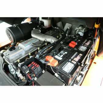 Diesel Forklifts 2013  Toyota  (6)