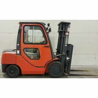 Diesel Forklifts 2014  Cobra  (5)