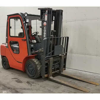 Diesel Forklifts 2014  Cobra  (7)