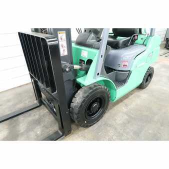 Other 2008  Mitsubishi  (4)